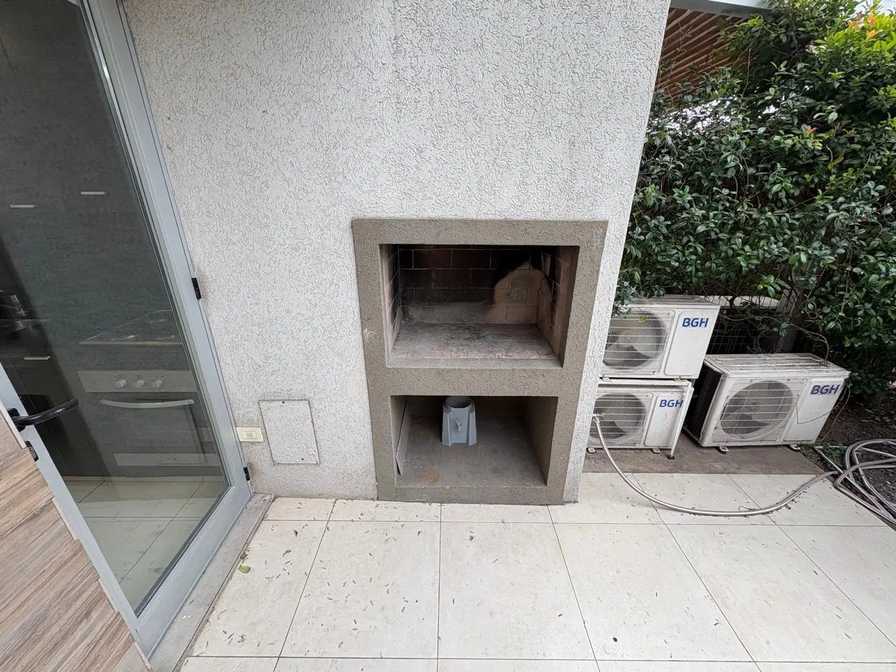 Departamento en alquiler 3 ambientes con jardin y parrilla en Vilahaus Ayres Vila Pilar 4