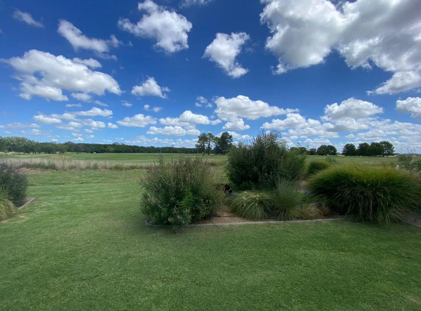 Casa a la venta sobre cancha de golf en La Diligencia- Pilará- Pilar 3