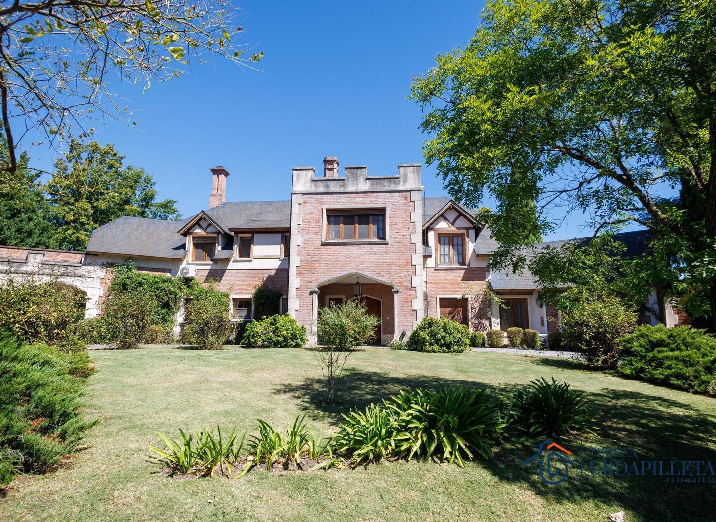Casa en Martindale C.C