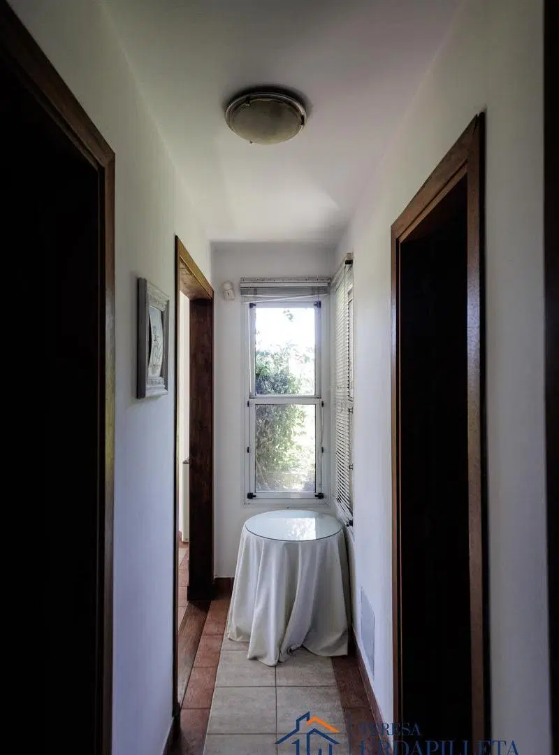 Casa a la Venta en Martindale C.C- 3 dormitorios - estilo clasico 4