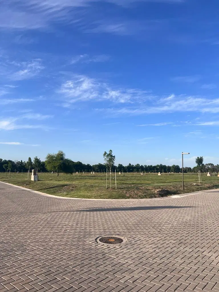 Terreno en Venta en Los Cardos Pilar 2