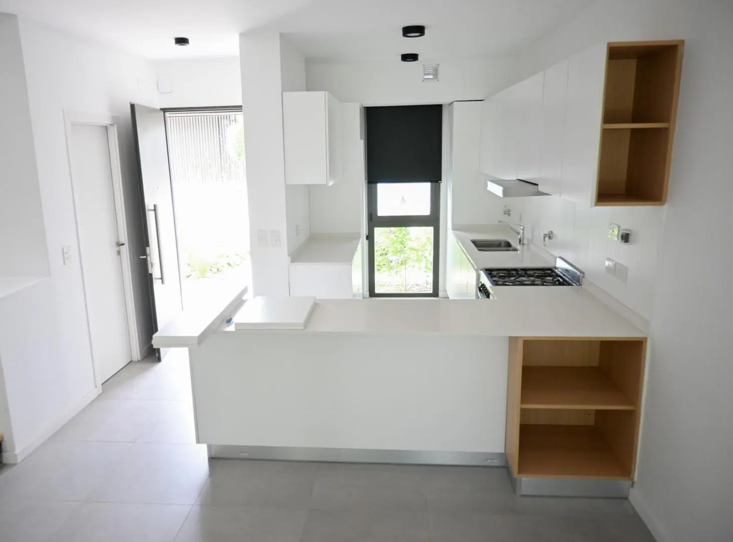 Townhouse en venta 4 ambientes con galeria y jardin privado en Oliden Joven Pilar 2