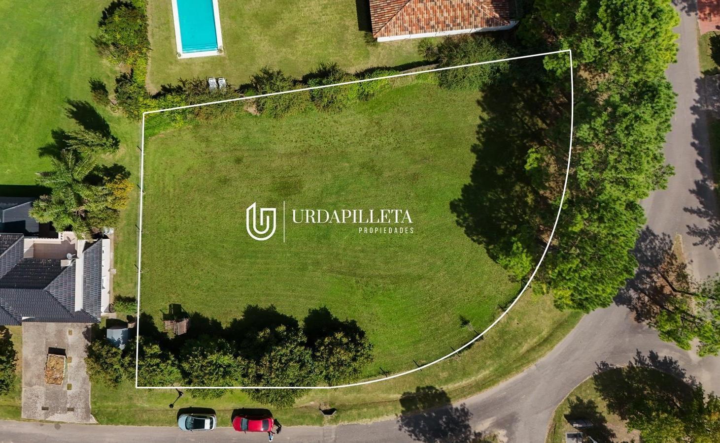 Terreno en Estancias Del Pilar barrio Champagnat