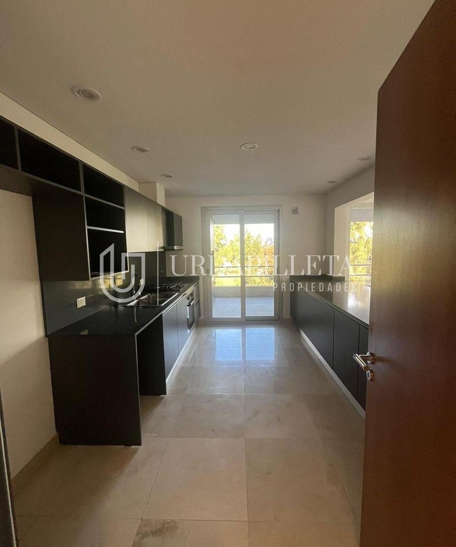 Departamento 4 ambientes en venta en Bouquet Ayres Vila Pilar