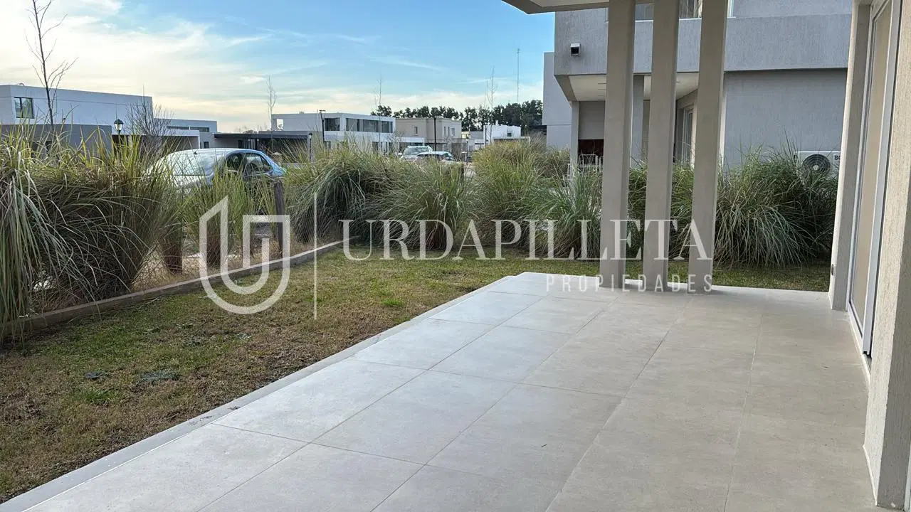 Departamento en venta en Pilara - Townhouse en La Calesa- Pilar 4