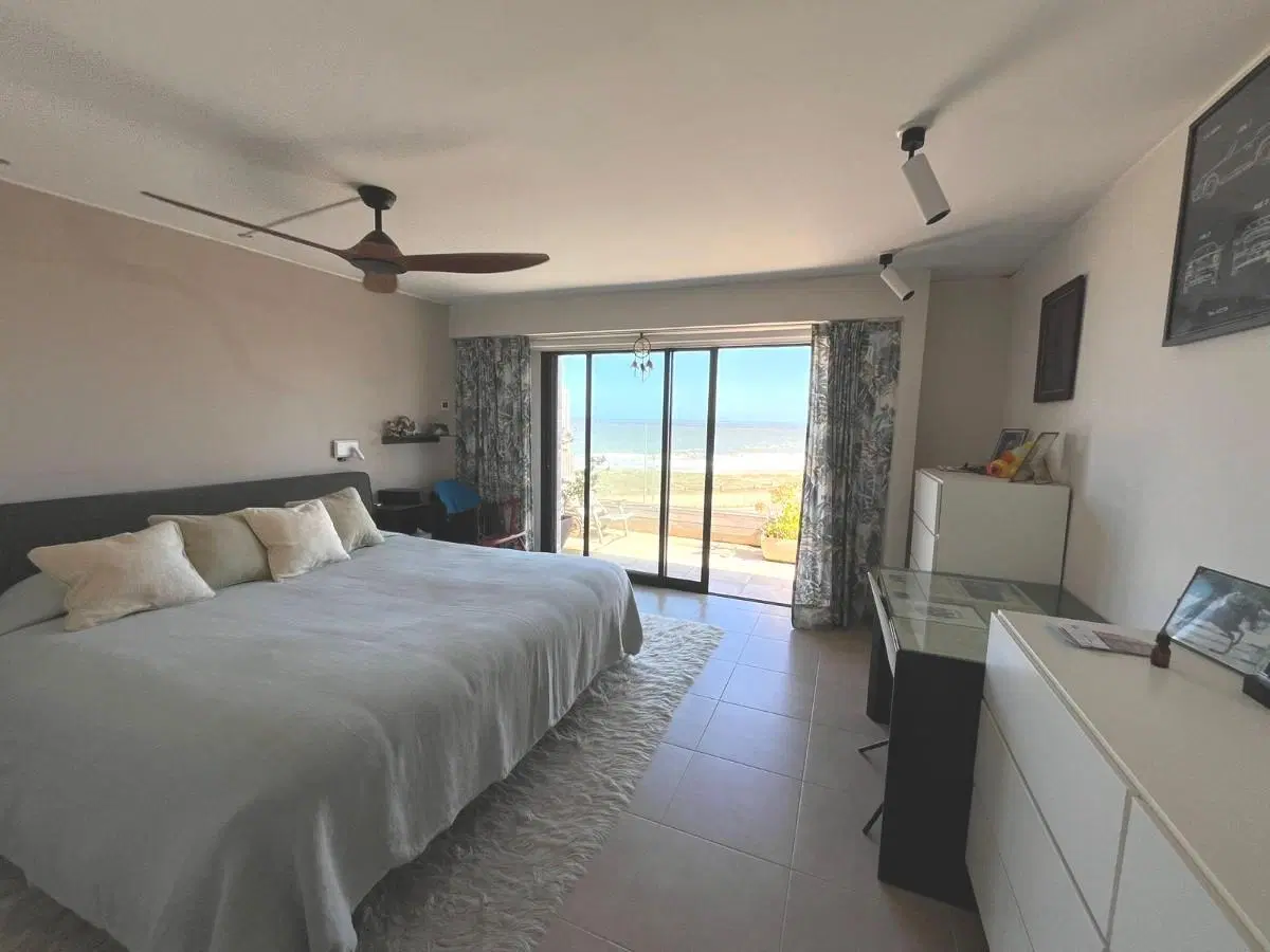 Selenza Pent House 4