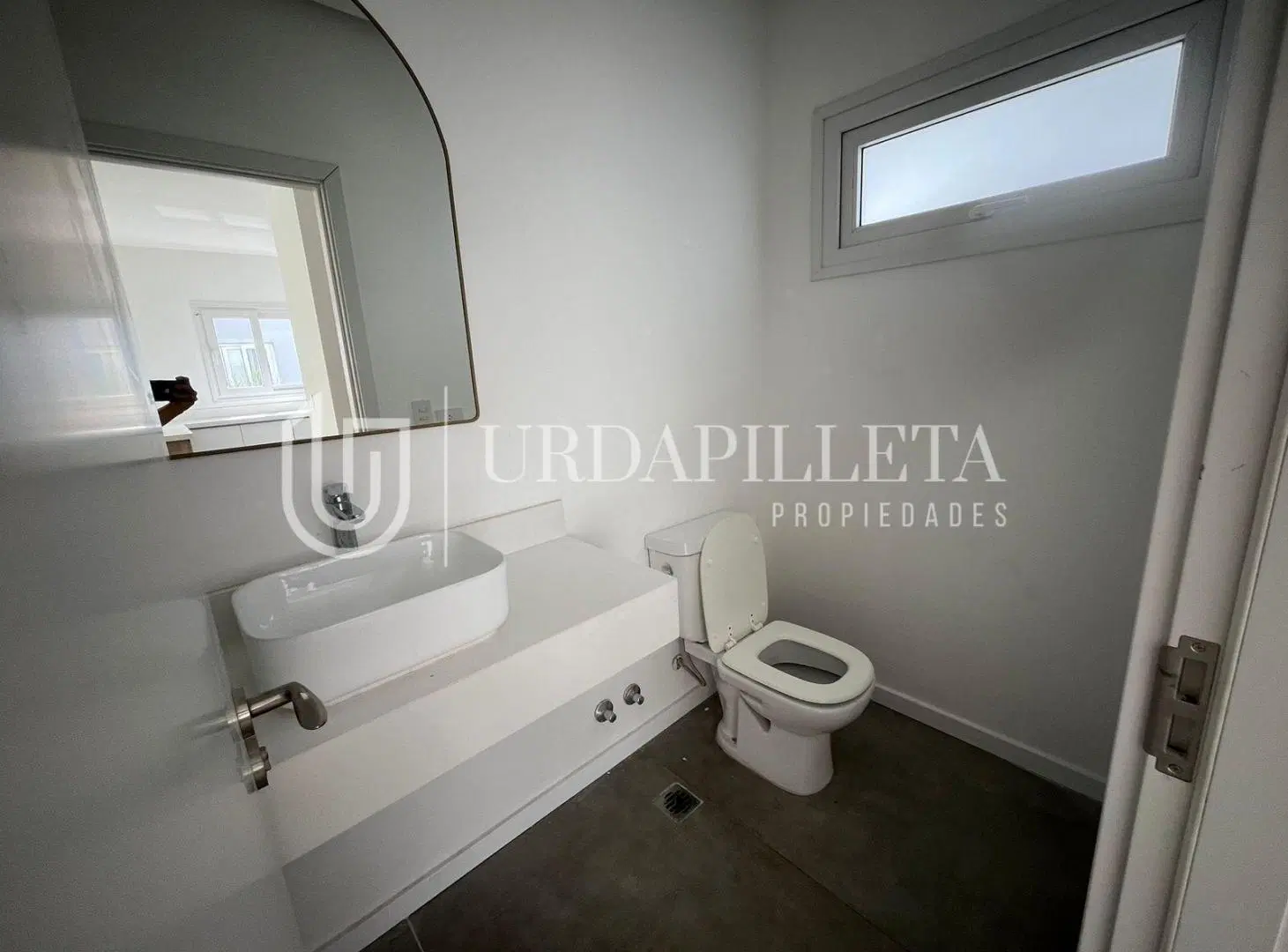 Townhouse en venta o alquiler Pilará Pilar 3