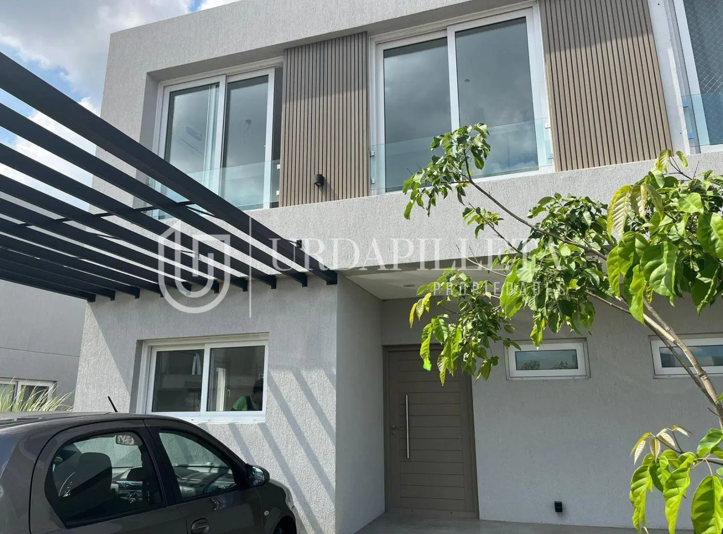 Townhouse en venta o alquiler Pilará Pilar 2