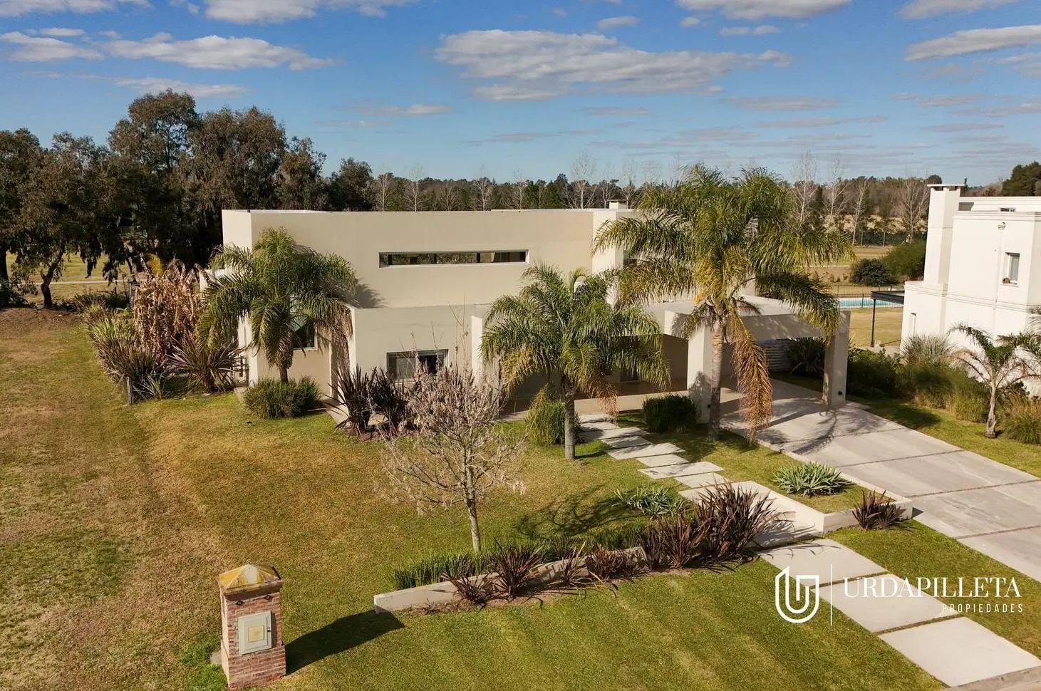 Casa en venta en Pilara sobre lote interno - La Berlina - URDAPILLETA PROPIEDADES 2