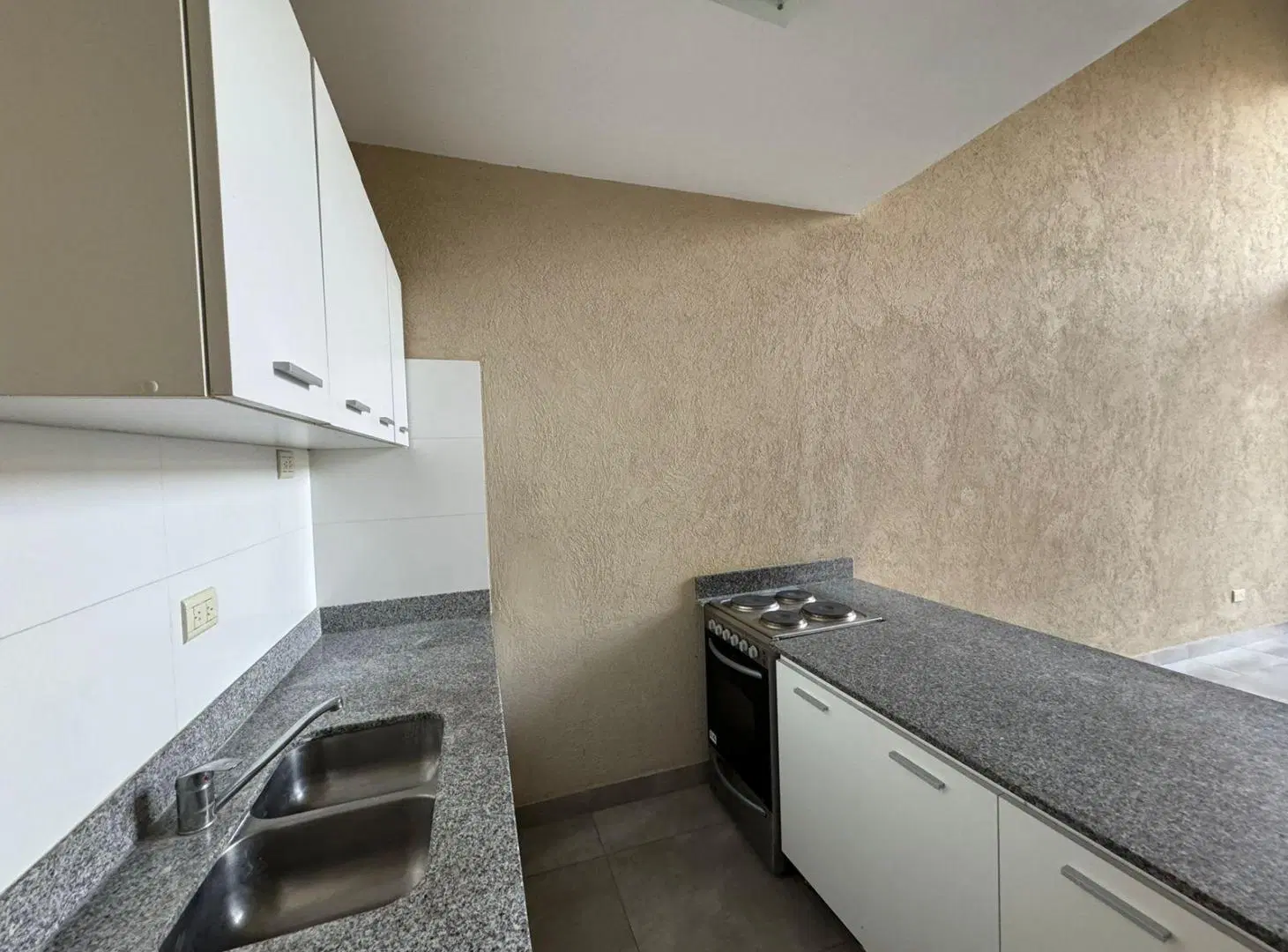 Departamento en alquiler tipo loft en Ayres Vila Pilar 4