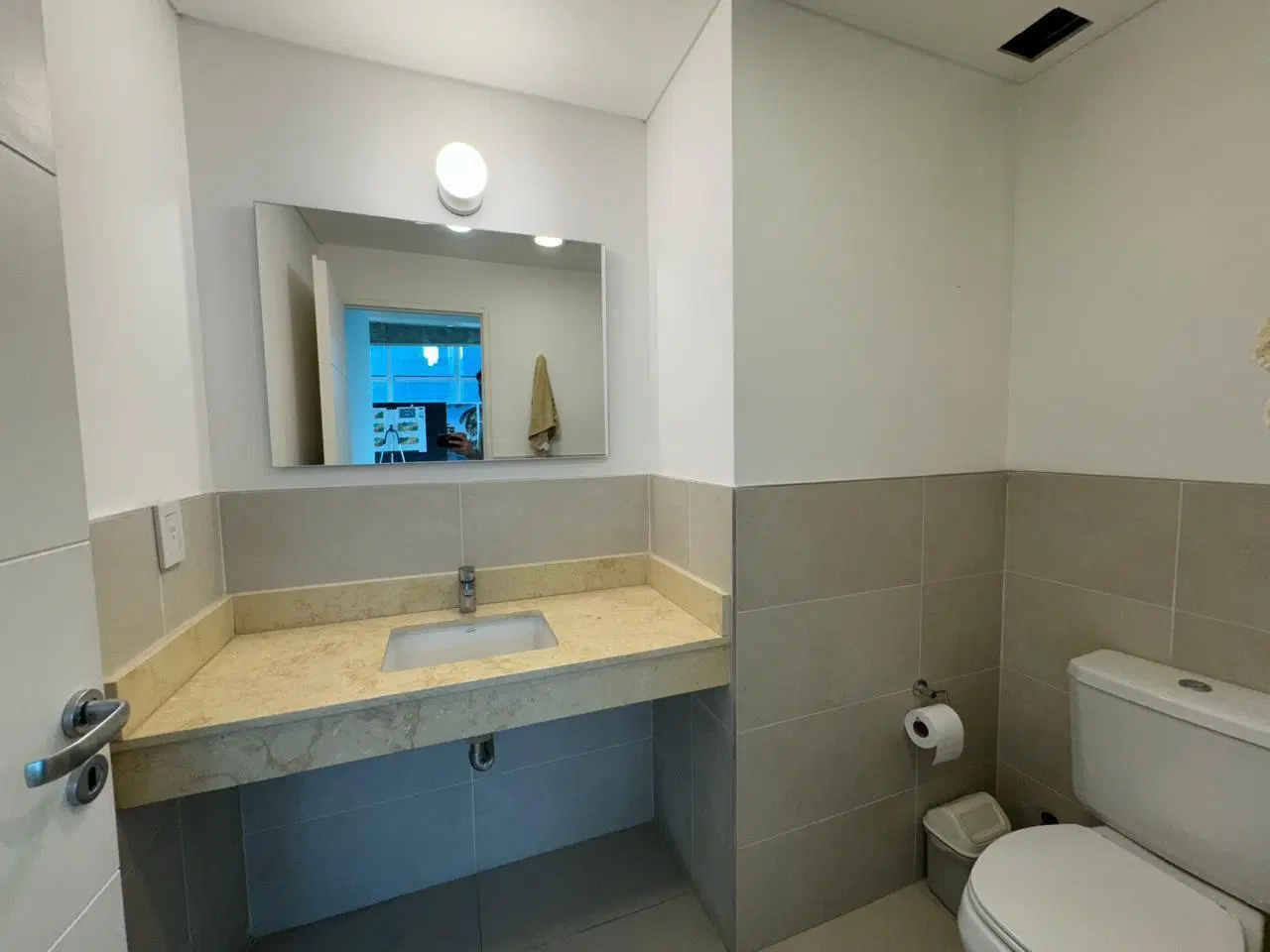 Oficina en venta en Skyglass 3 Ayres Vila  Pilar 8