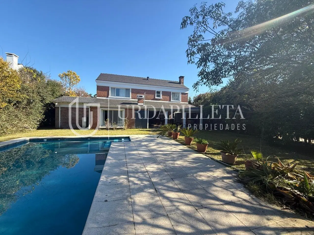 Casa en venta en La Lomada del Pilar 8