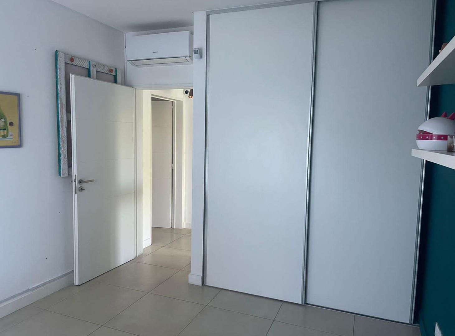 Foto de Departamento en venta 3 ambientes en planta baja con Jardin en Vilahaus, imagen 4