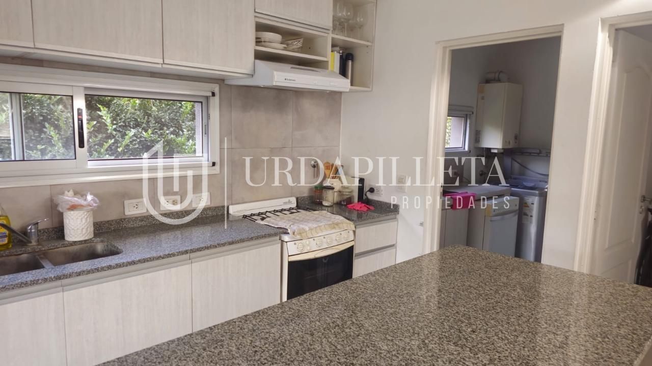 Foto de Casa en venta en Ayres Plaza, imagen 2