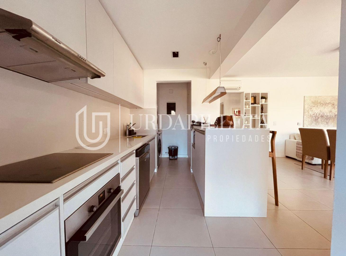 Foto de Venta de departamento de tres ambientes en Pilara, imagen 5