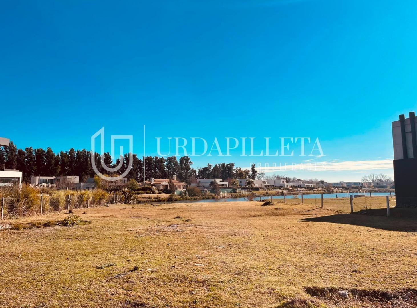 Foto de Lote en venta con vista a la laguna en Pilará- La Calesa, imagen 1