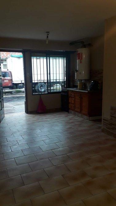 Monoambiente en Venta en Banfield 4
