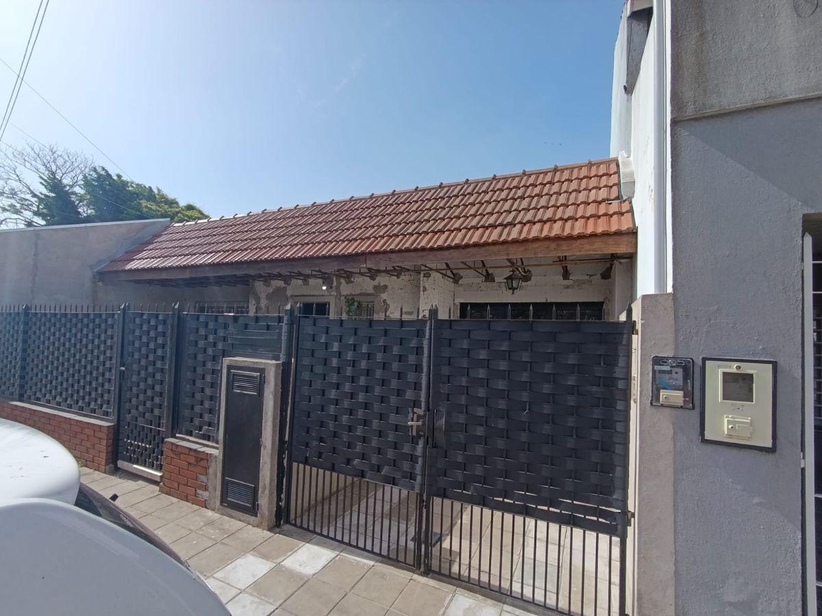 Casa tipo P.H. en alquiler en Lomas de Zamora