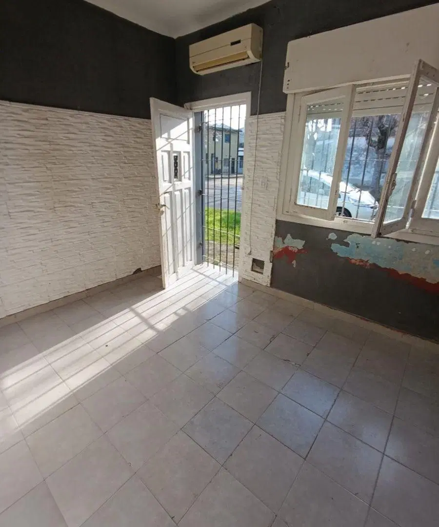 Casa de 3 ambientes en alquiler en Lomas de Zamora 5
