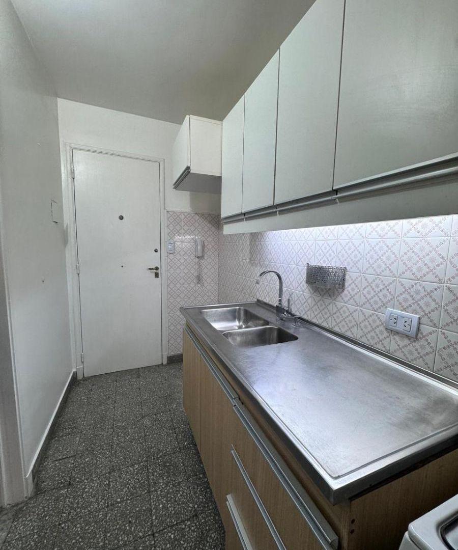 Foto de Departamento de dos ambientes en alquiler en Lomas de Zamora, imagen 3