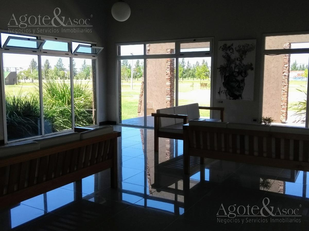 Terreno de 2450m2 en Campos de Roca II