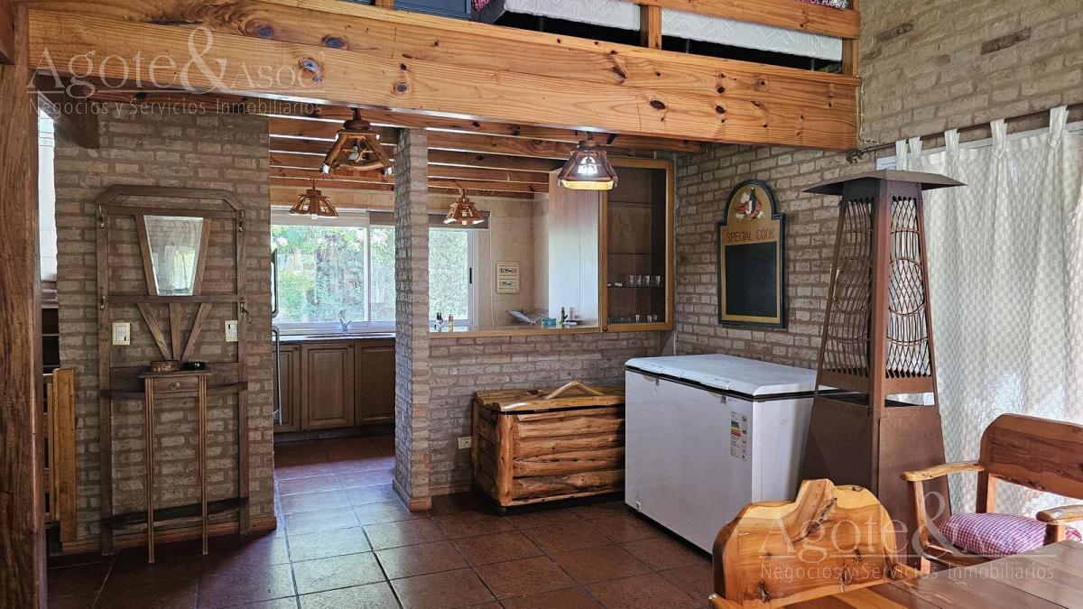 Casa en Barrio La Legua Venta con Renta