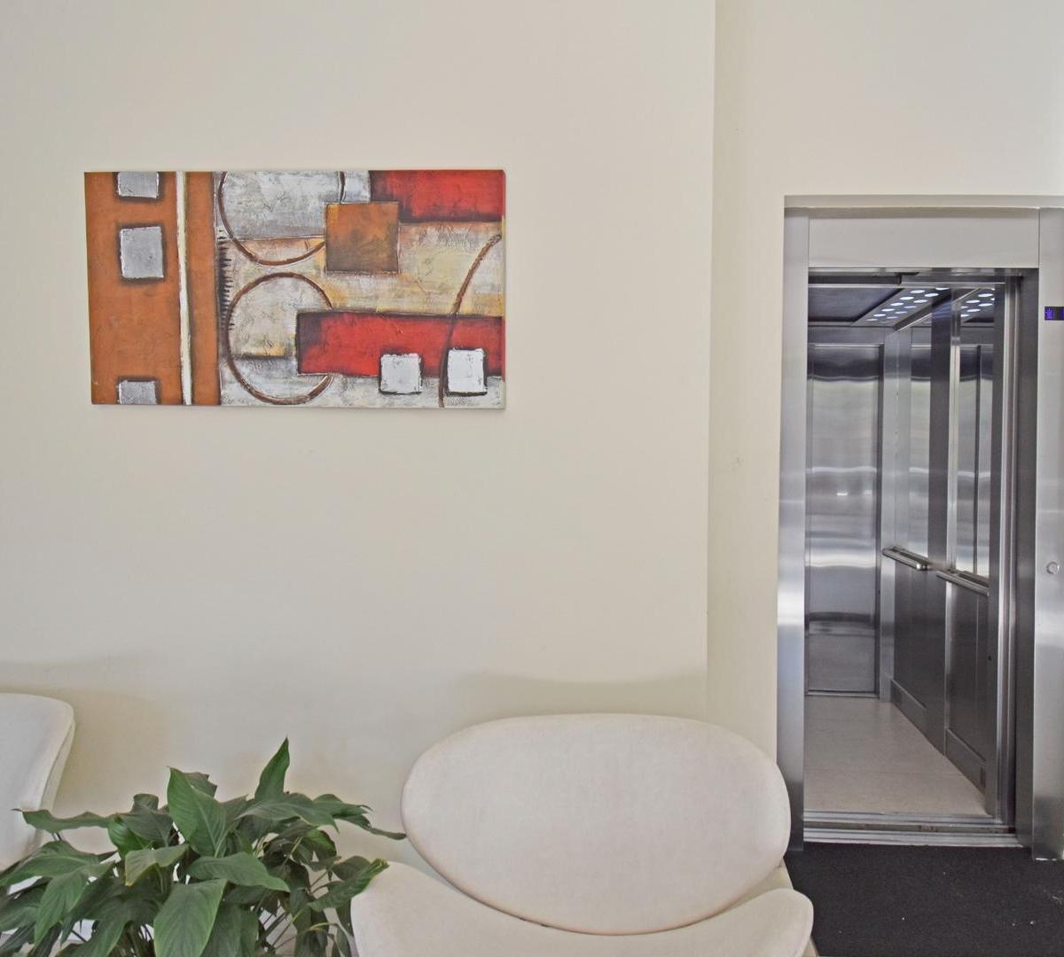 Unico 2 Amb con Bcon Coch Lumin Mejor Zona 55 m² A/credito 5