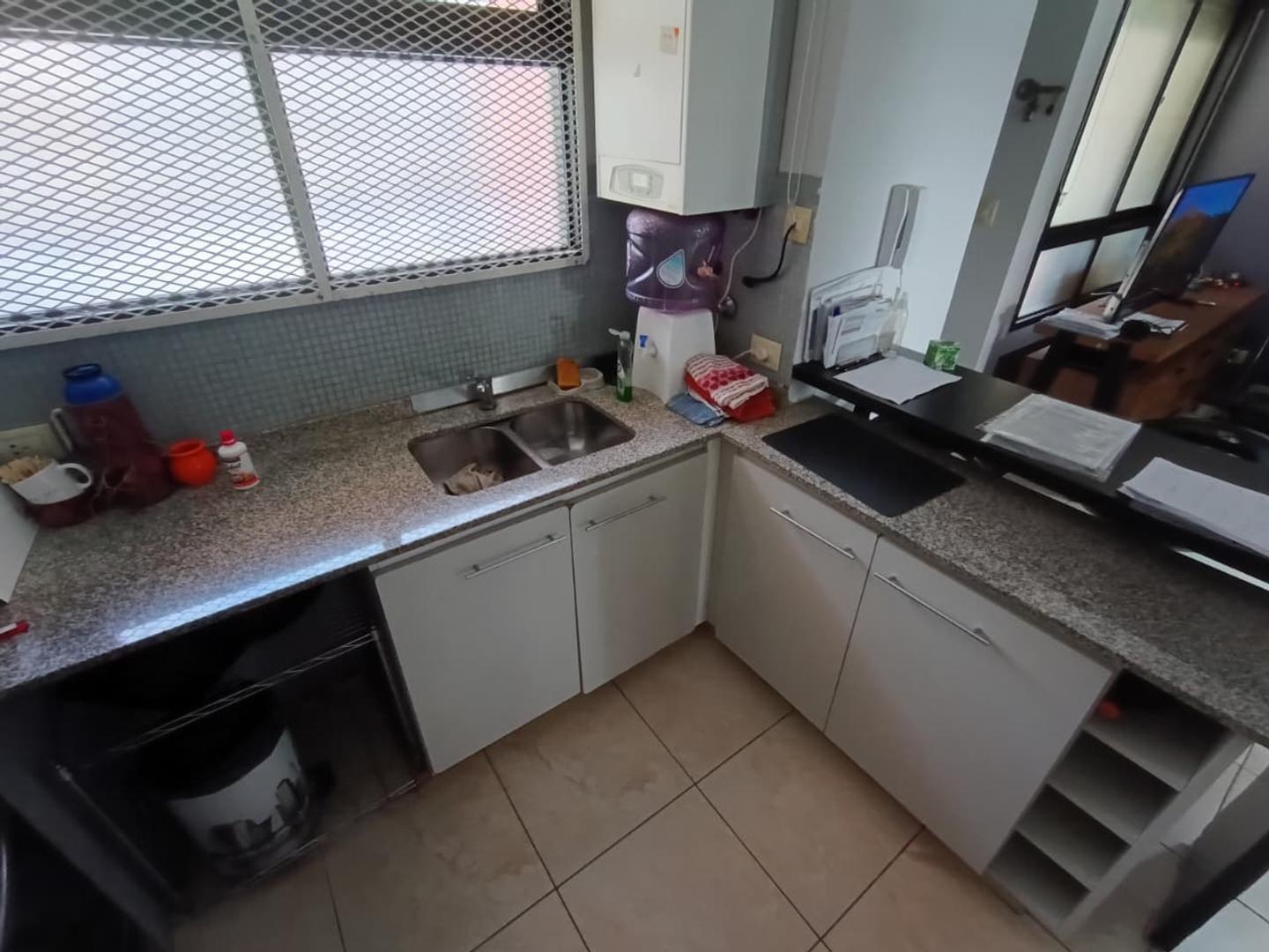 Foto de Excelente oficina 2 ambientes y medio!!, imagen 5