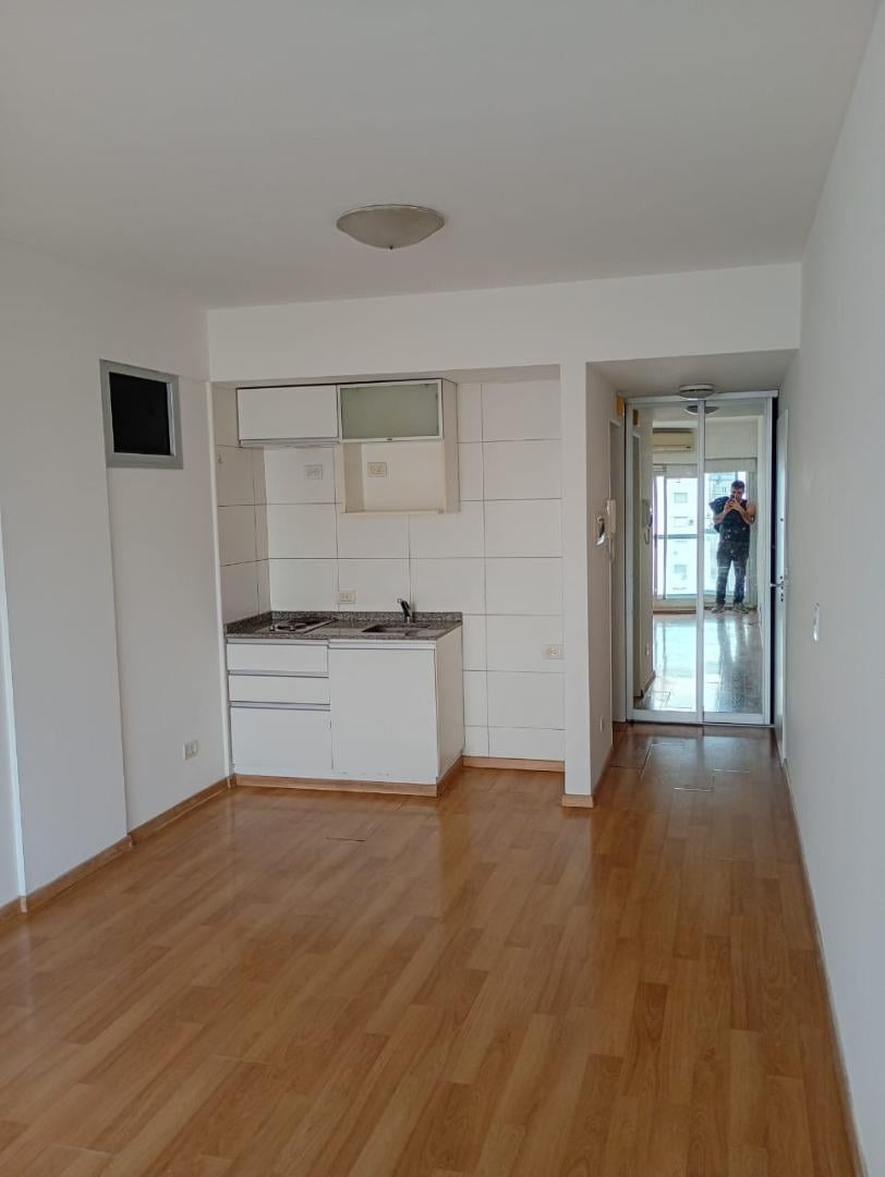 Foto de Excelente oficina al frente con balcon y amenities!!, imagen 5