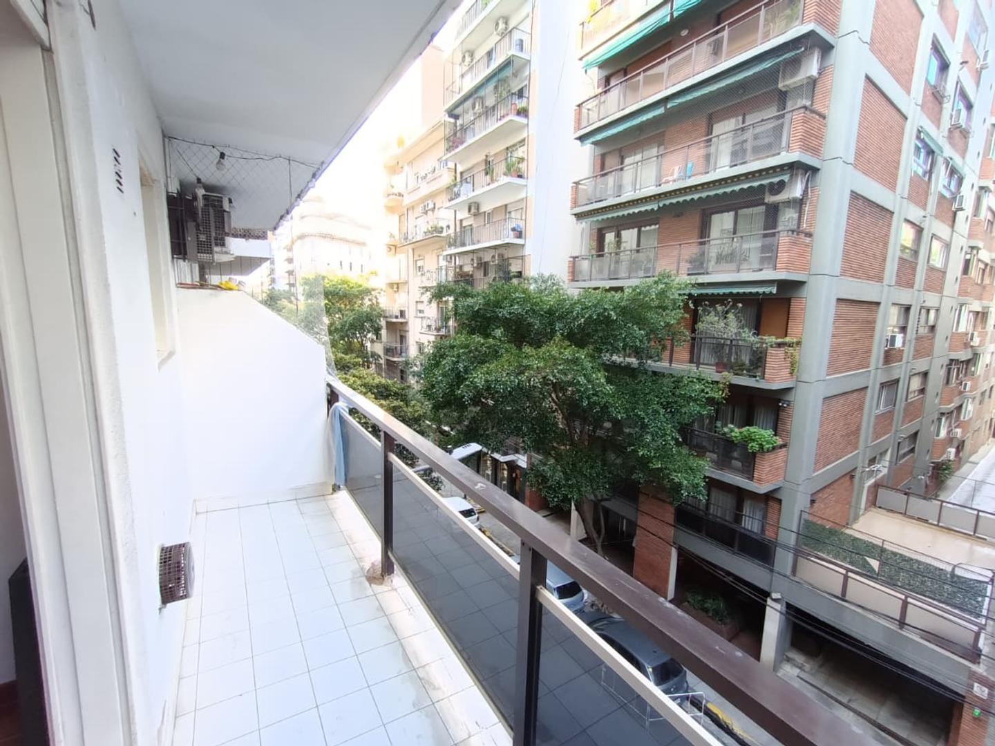 Foto de Excelente 3 ambientes y medio c/ BALCÓN AL FRENTE!!!!, imagen 2