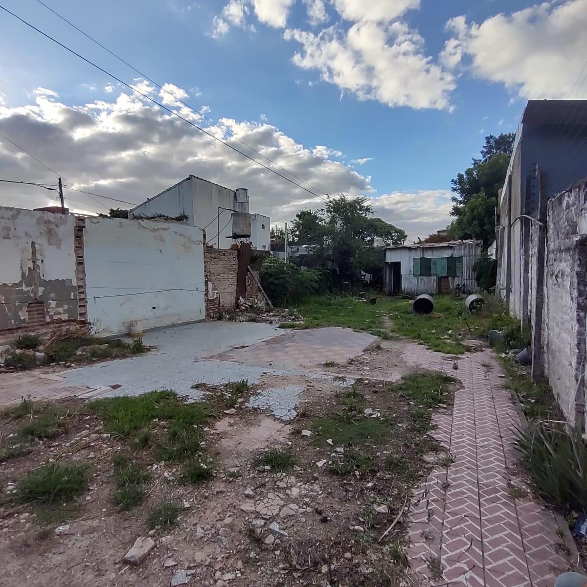 Venta Terreno 8,66 X 27 3