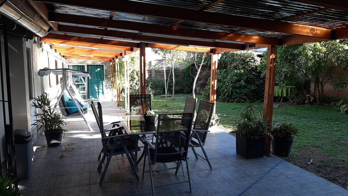 Chalet en Venta Berazategui 3