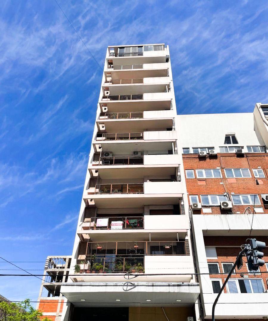 De 95000 nos bajamos a 85000. oportunidad. Semipiso 4 Ambientes Hipólito Yrigoyen 487, Piso 5
