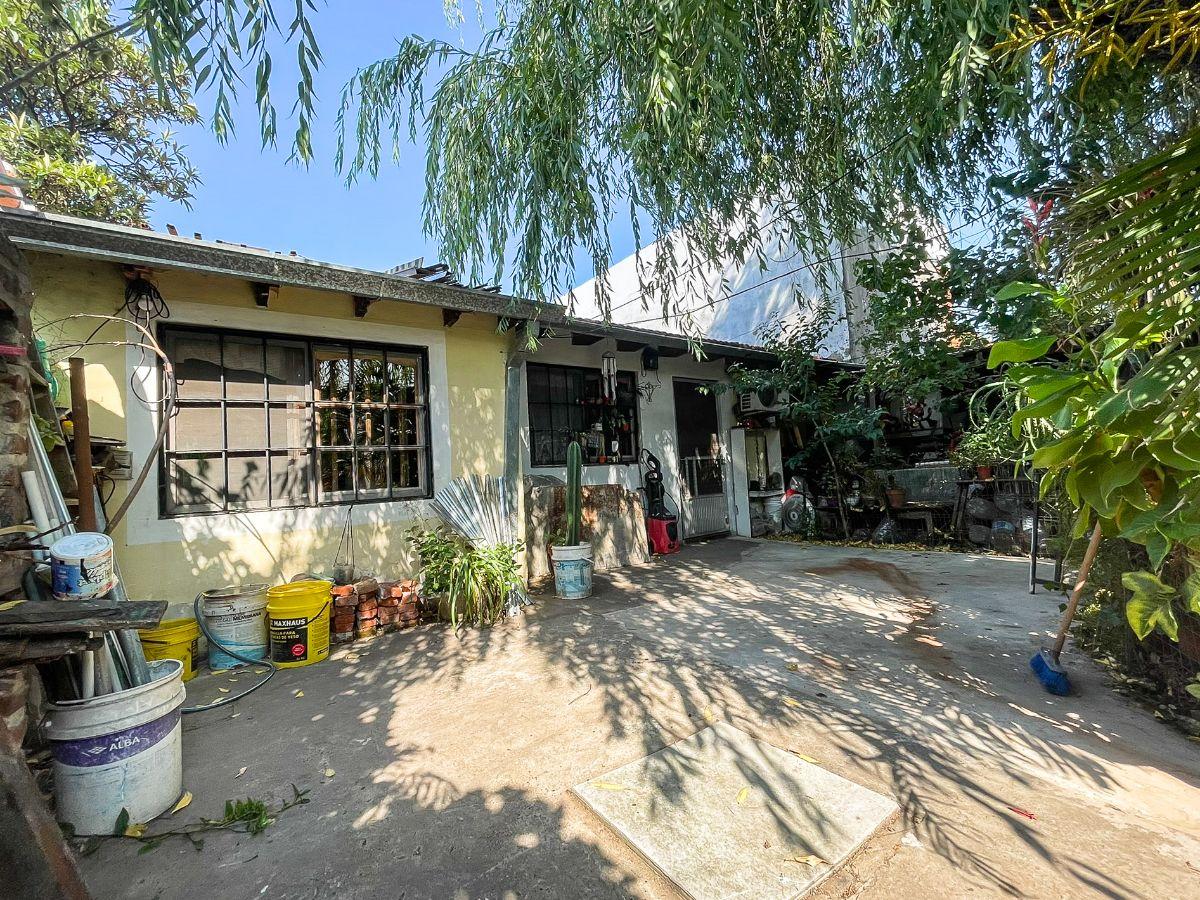 Foto de Casa 4 ambientes y 2 departamentoscon sobre terreno de 270 m² en venta, imagen 5