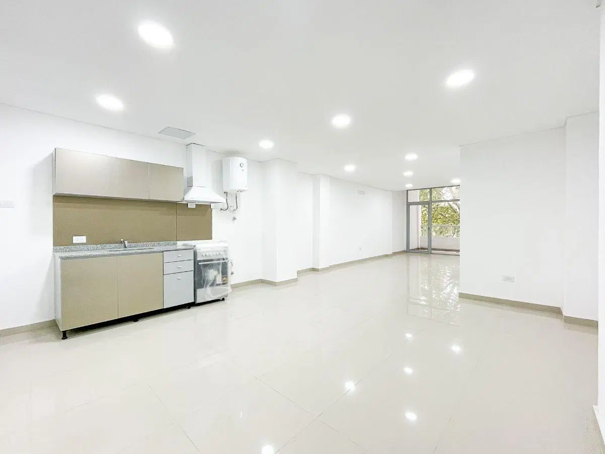 Depto 2 ambientes amplio y luminoso con balcón y amenities - Quilmes Oeste - 1.C 2