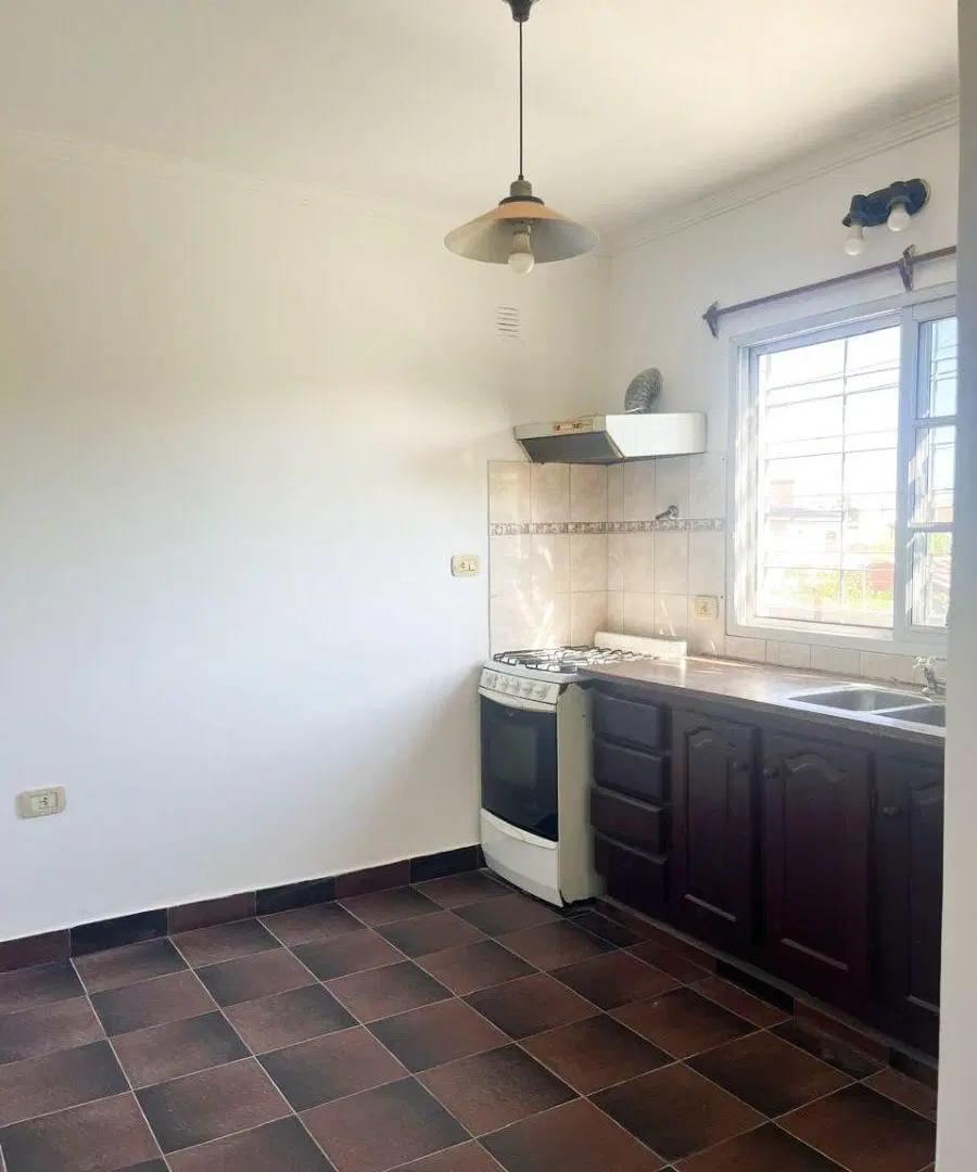DEPARTAMENTO 2 AMBIENTES CON BALCON - QUILMES OESTE 3