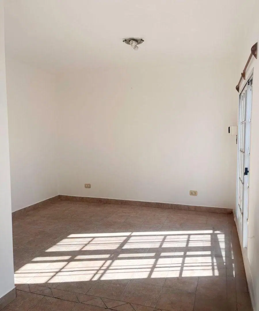 DEPARTAMENTO 2 AMBIENTES CON BALCON - QUILMES OESTE 2
