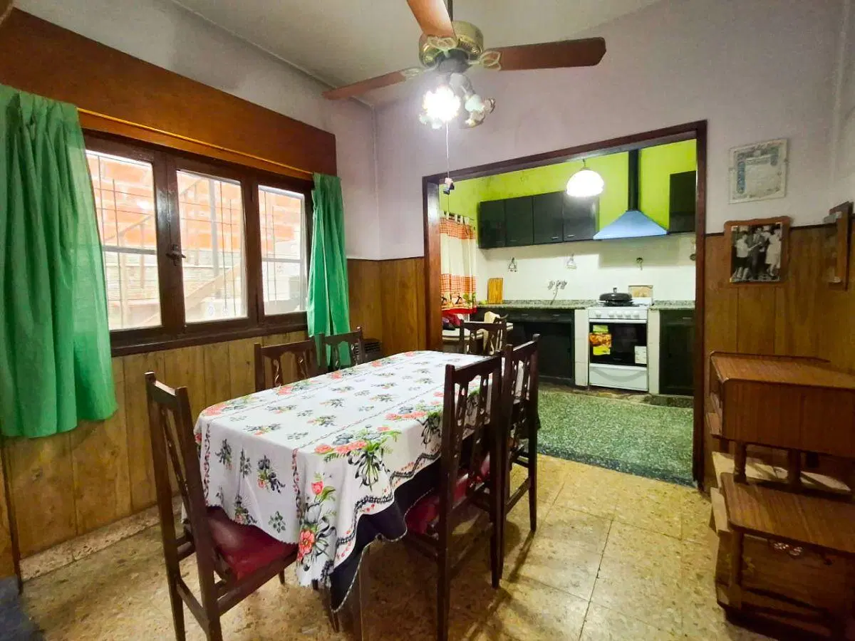 2 PH 3 AMBIENTES CON PATIO Y COCHERA - QUILMES OESTE 8