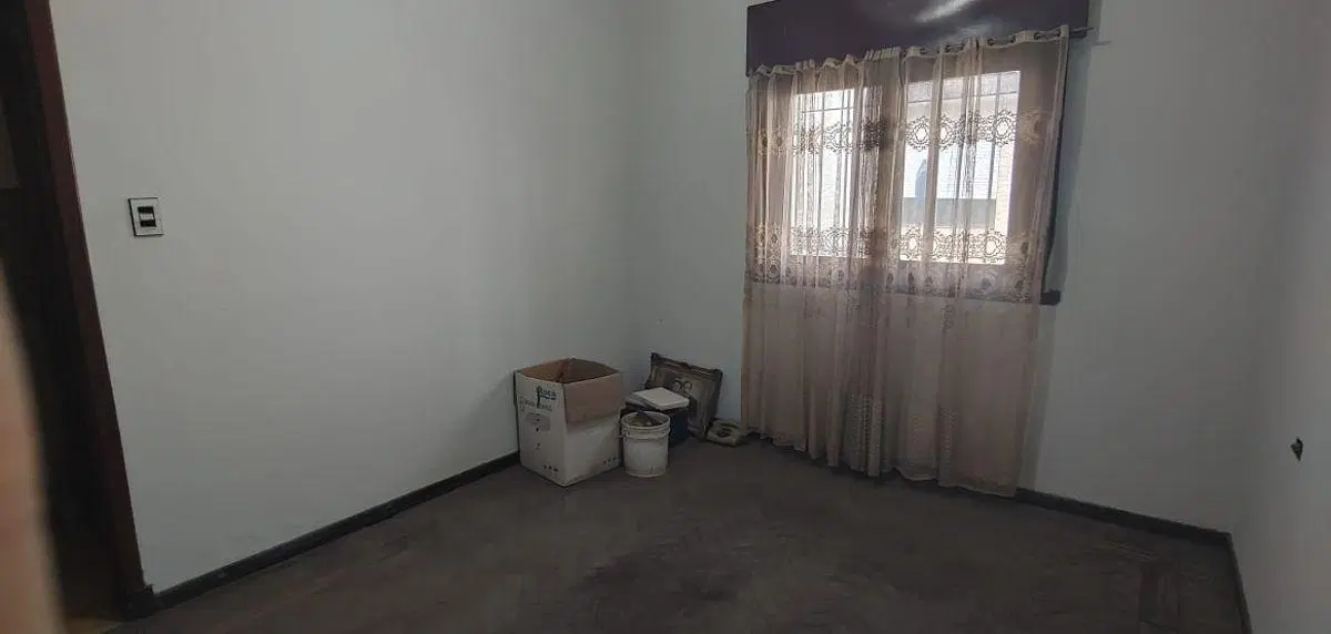 Dos Casas Sobre Lote de 10x30m en Excelente Ubicación - Quilmes Oeste 2