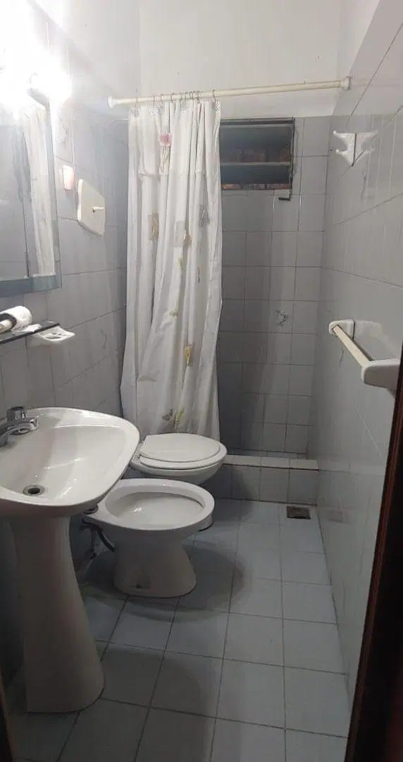 Dos Casas Sobre Lote de 10x30m en Excelente Ubicación - Quilmes Oeste 4
