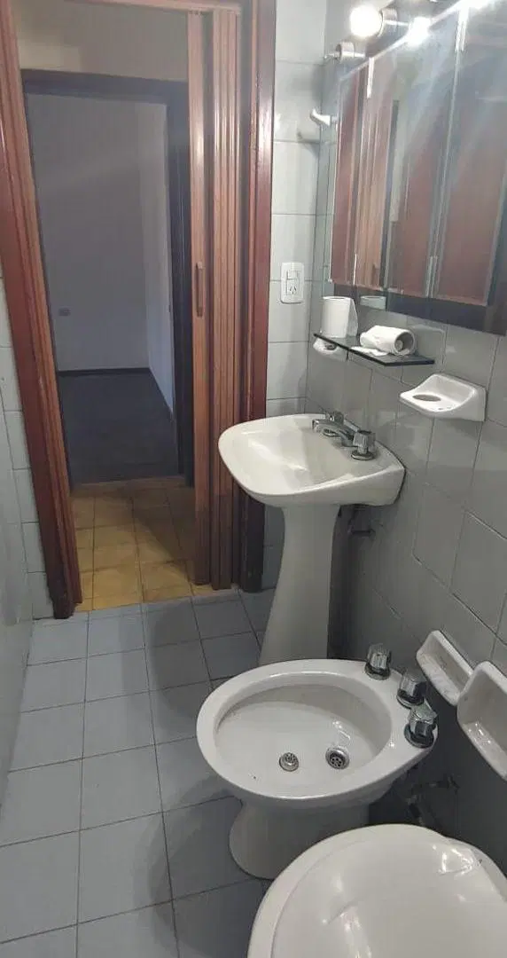 Dos Casas Sobre Lote de 10x30m en Excelente Ubicación - Quilmes Oeste 3