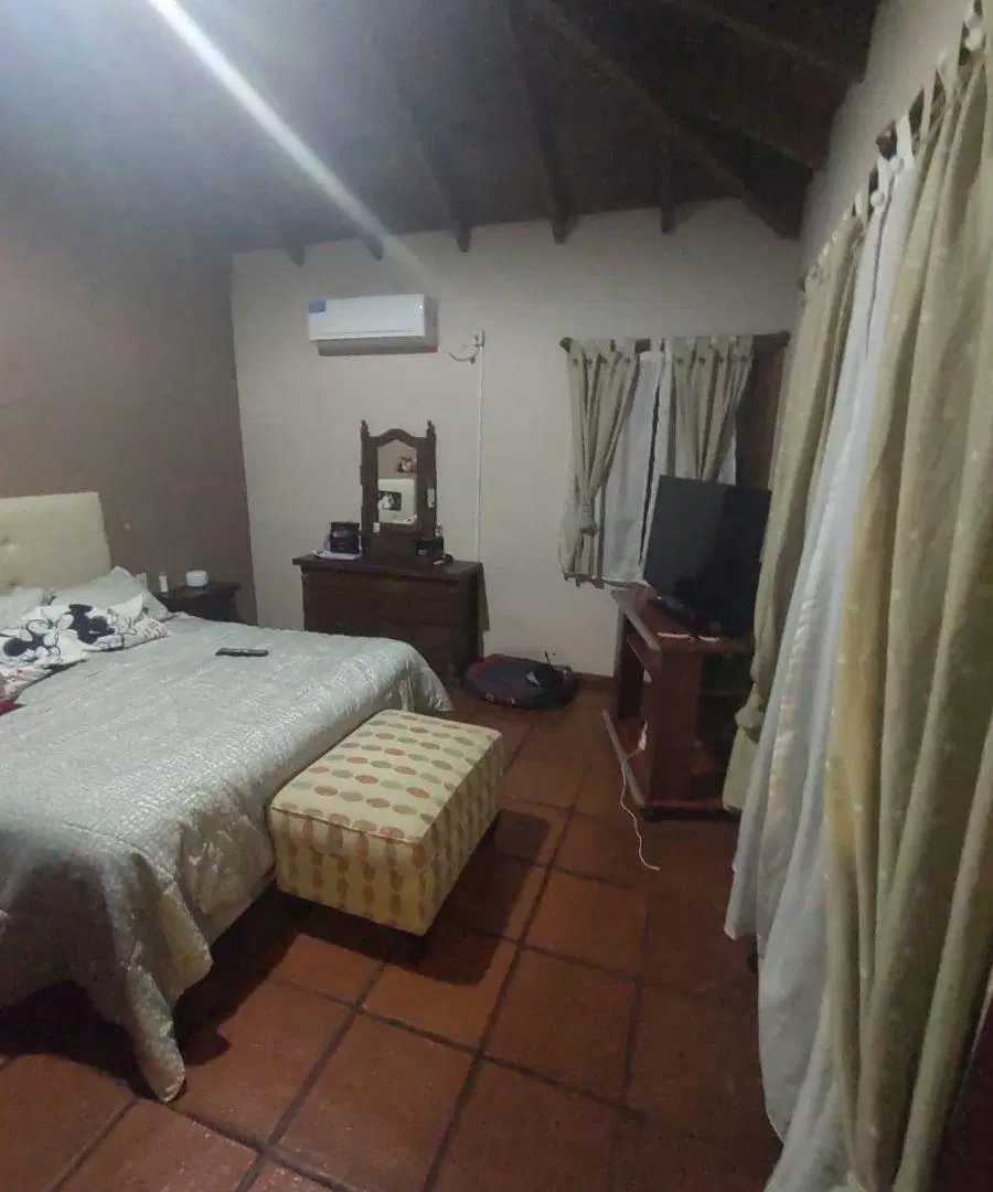 Chalet de Categoría 4 Ambientes en Excelente Ubicación 5