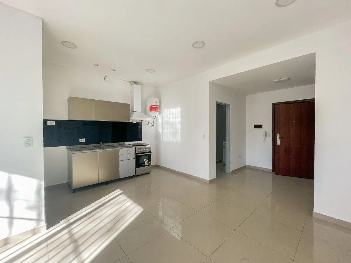Monoambiente Amplio con Espacio de Escritorio | Moskedi | Quilmes Oeste PB.C 2