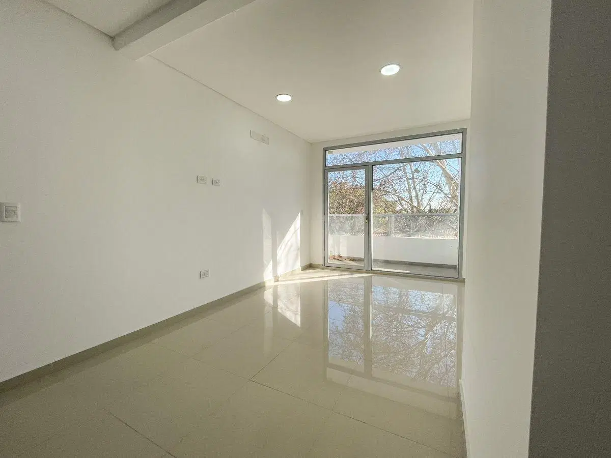 Departamento 2 ambientes con Balcón | Moskedi | Quilmes Oeste 1.B 2