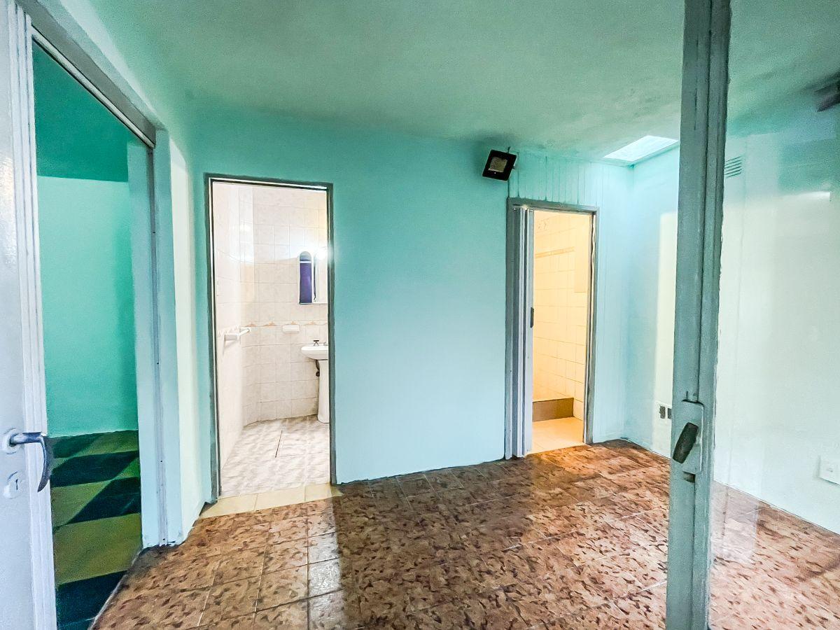 Foto de PH 3 Ambientes con Patio, Terraza y Espacio Multifunción | Mármol 89, imagen 5