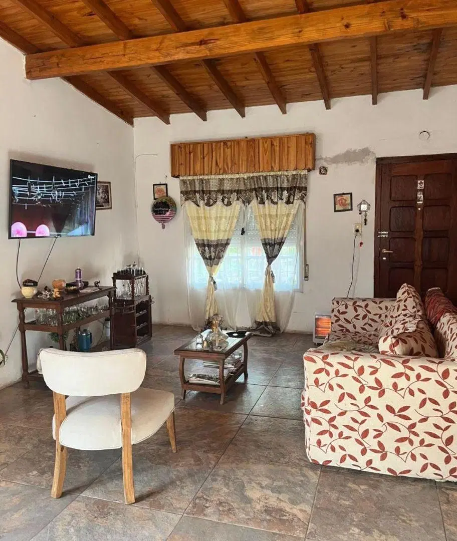CASA UN DORMITORIO MAS ENTREPISO 2