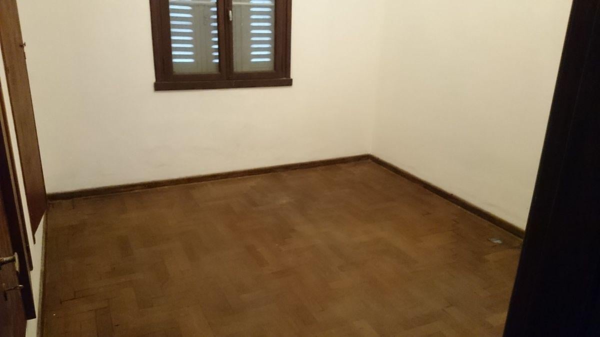 Foto de Casa de 200 m² con 2 habitaciones en alquiler en Pilar, imagen 1