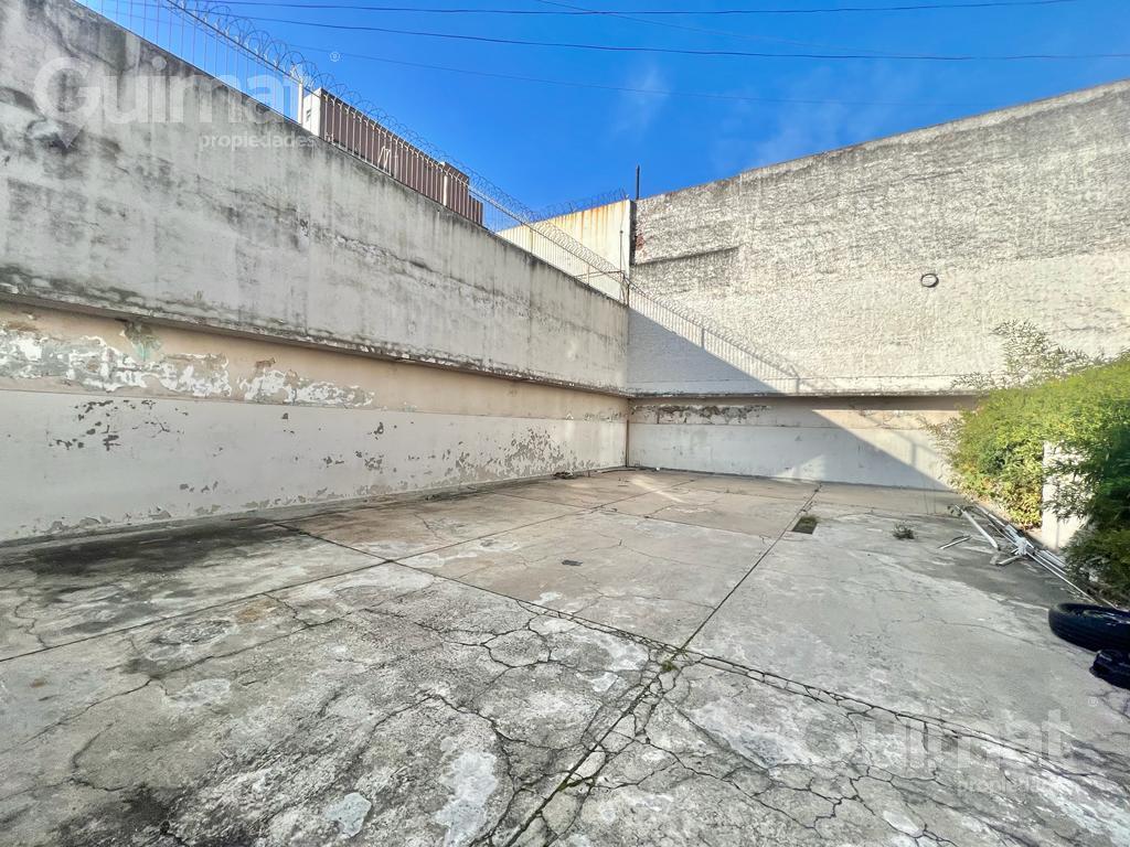 Gran Local Comercial, con Potencial de Edificar - Guimat Propiedades - 19.53 m de Frente 1