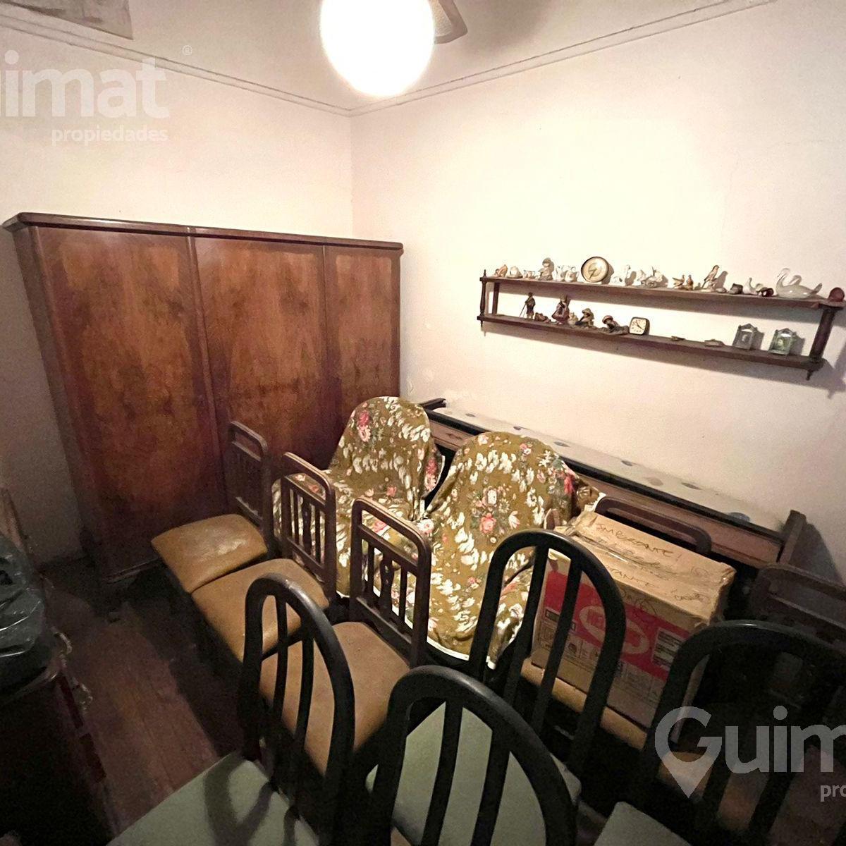 Casa a Reciclar en Excelente Ubicacion 1