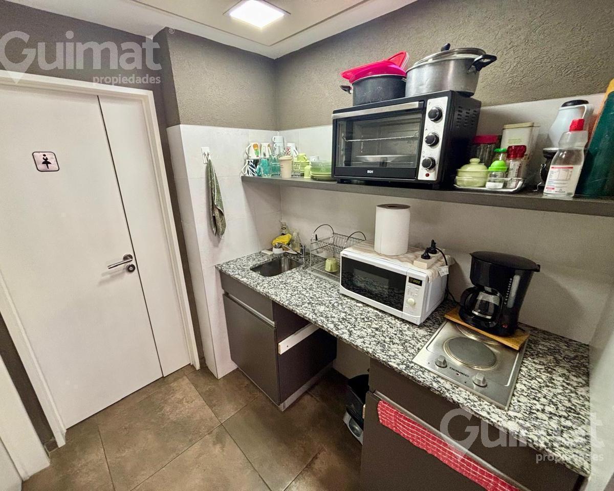 Excelente Edificio de Oficinas en Venta en Saavedra – 5 Pisos Sótano 3